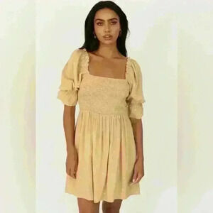 CHATEAU DRESS - CAMEL SPOT
Medium 
GIRL AND THE SUN